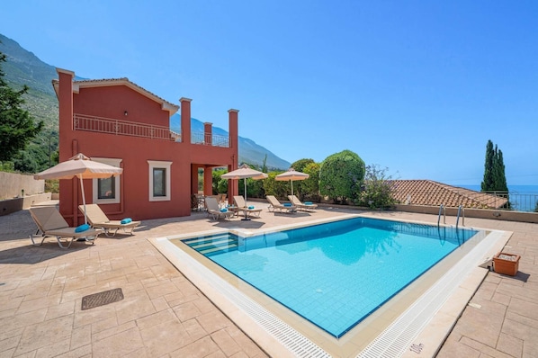 Villa Provenzo image