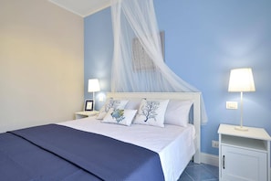 Villa Rosso Blu image