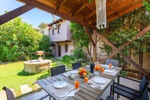 Villa Thimari image