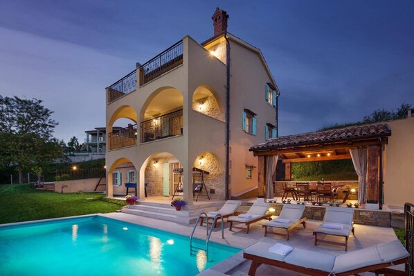 Villa Zora image