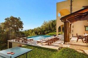 Villa Zora image