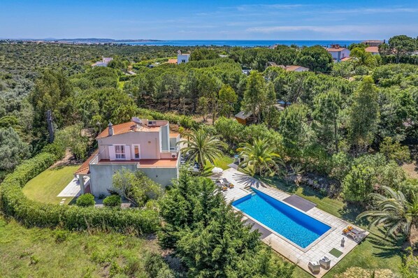 Villa Eucalipto image