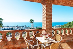 Villa Mirasol image