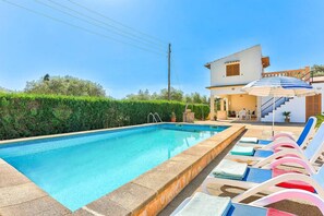 Villa Oliver image