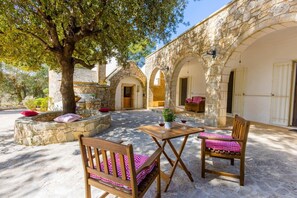 Villa Trullo Lumise image