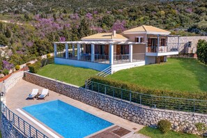 Villa Drimonas Erato image