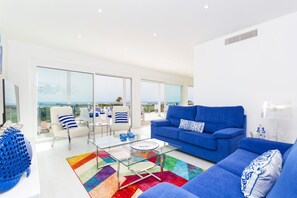 Villa Paradise Son Bou image