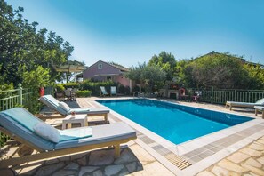 Villa Mistral Cottage image
