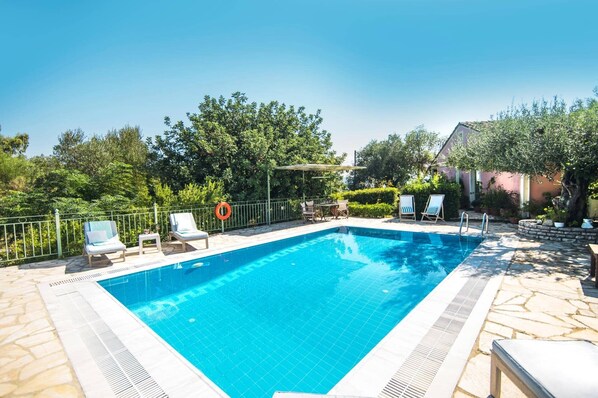 Villa Mistral Cottage image
