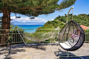 Villa Yialos image