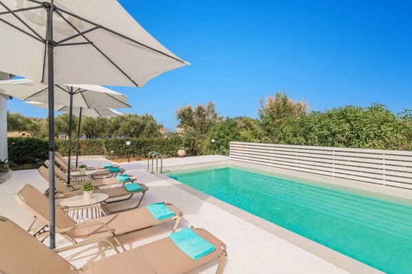 Villa Meredith image
