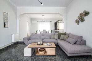 Villa Meredith image