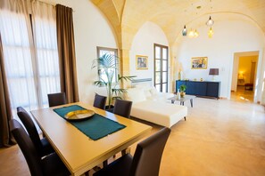 Villa Flavia image