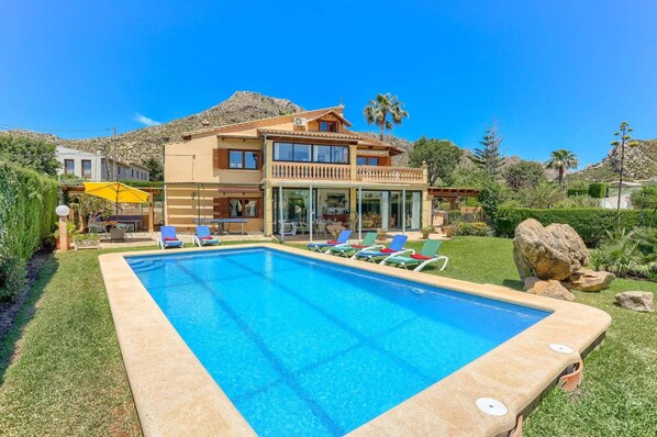 Villa Victoria Musical image