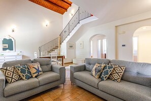 Villa Angelica image