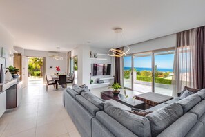 Villa Patra image