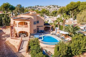 Villa Navacerrada image