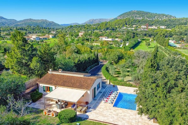 Villa Marinada image