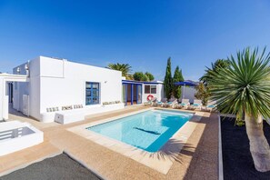 Villa Castillo del Aguila image