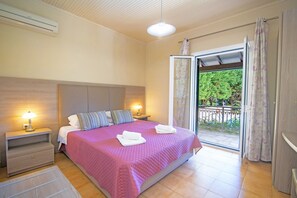 Villa Maria's Beach House image