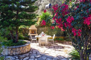 Villa Maria's Beach House image