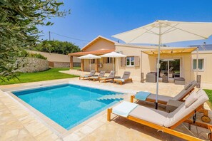 Villa Stamatella image