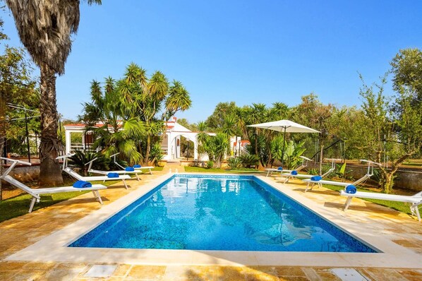 Villa Olivier image