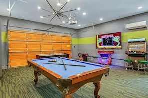 Spielezimmer