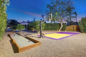 Sportplatz