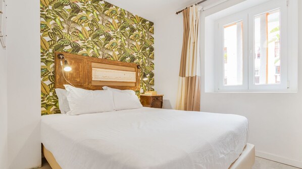 Classic decor meets modern comfort in this pleasant bedroom.
#comfort #relax #portugal #pt #lisbon