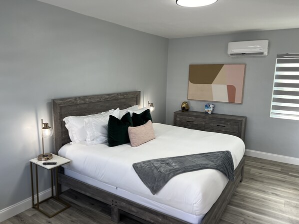 Super thick and comfy king mattress