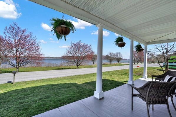 Front Porch View 