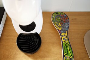 Kaffee und/oder Kaffeemaschine