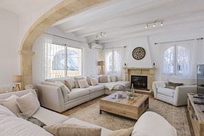 Salon
