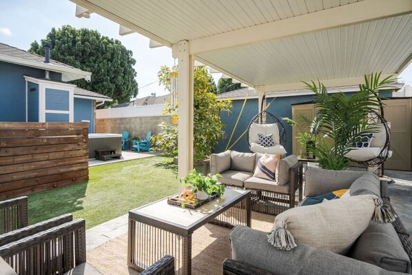 Al fresco dreams: where every moment is a patio paradise.