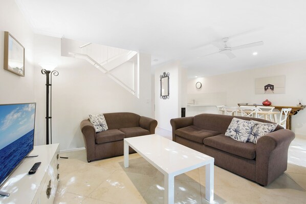Lounge Room