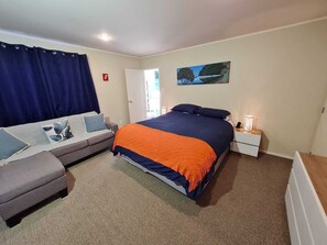 Master - King Bed & Sofa