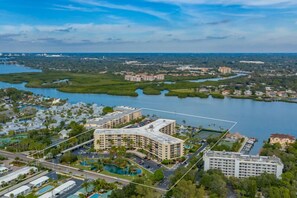 Harbor Towers - By Tropical Sands Accommodations