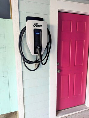 EV Level 2 Charger, J1772/CCS, 50 amp