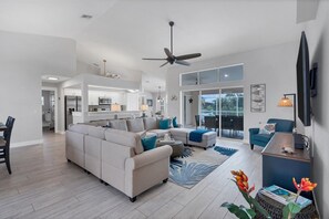 This villa has a total of 3 bedrooms.