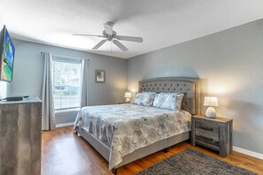 Bedroom 2 with King Sized bed