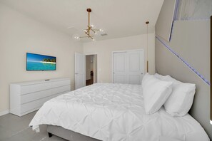 This villa has a total of 10 bedrooms.