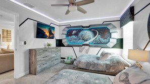This villa has a total of 8 bedrooms.