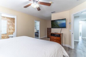 Upstairs King Master Bedroom - View #2