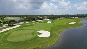 Beautiful 3 bed 2 bath condo located in Charlotte Harbor Area