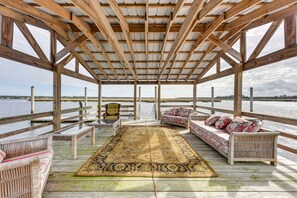 Community Dock