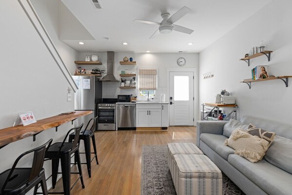 Living Room w/ Sofa Bed & Smart TV