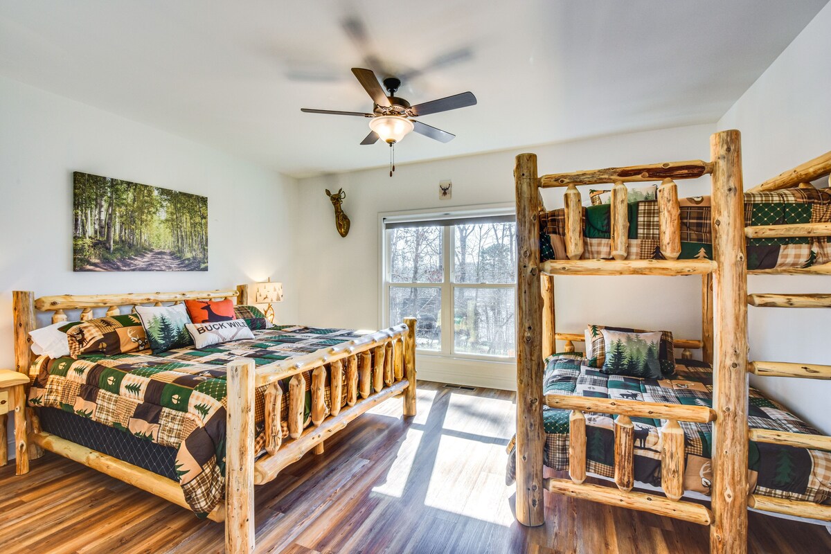 Lake Hartwell Cottage w/ Boat Dock: Near Clemson