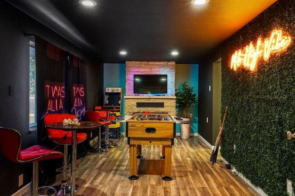 Spielezimmer
