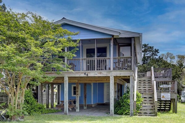 Front Exterior